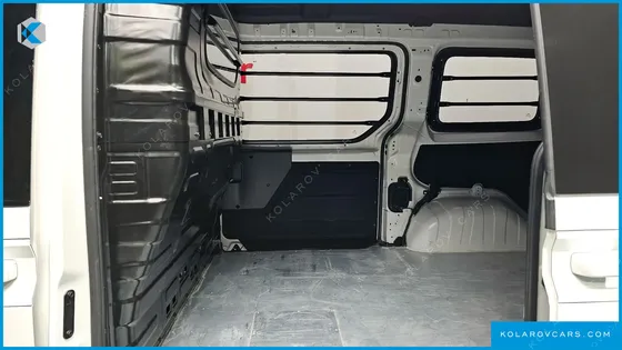 HYUNDAI STARIA CARGO 3-SEATER
