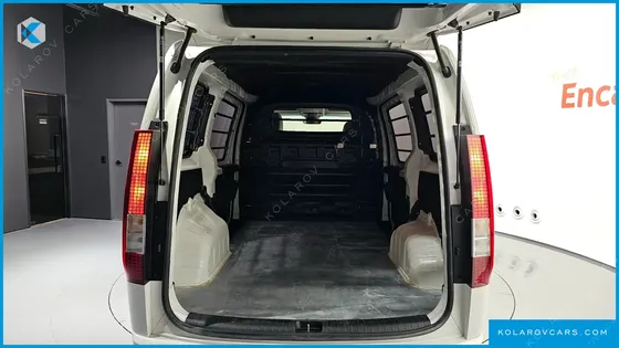 HYUNDAI STARIA CARGO 3-SEATER