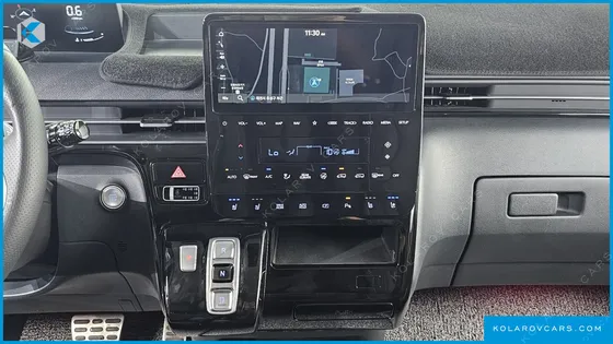HYUNDAI STARIA L3.5 LOUNGE 9-SEATER
