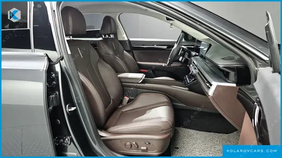 HYUNDAI GRANDEUR 2,5 GASOLINE 2WD