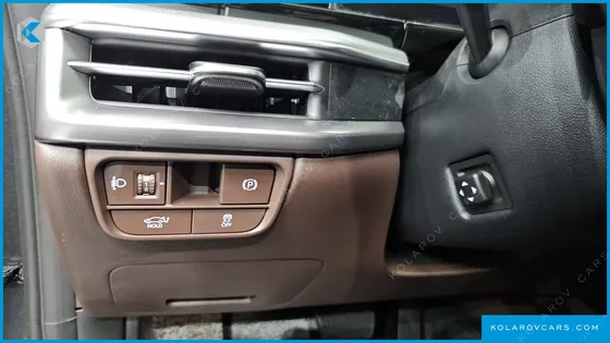 HYUNDAI GRANDEUR 2,5 GASOLINE 2WD