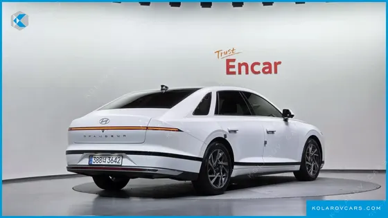 HYUNDAI GRANDEUR 2,5 GASOLINE 2WD