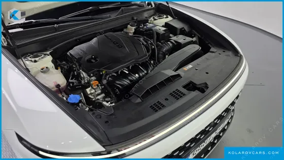 HYUNDAI GRANDEUR 2,5 GASOLINE 2WD