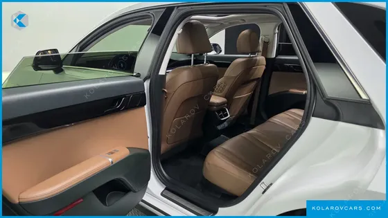 HYUNDAI GRANDEUR 2,5 GASOLINE 2WD