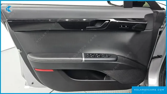 HYUNDAI GRANDEUR 2,5 GASOLINE 2WD