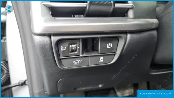 HYUNDAI GRANDEUR 2,5 GASOLINE 2WD