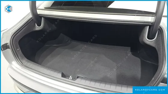 HYUNDAI GRANDEUR 2,5 GASOLINE 2WD