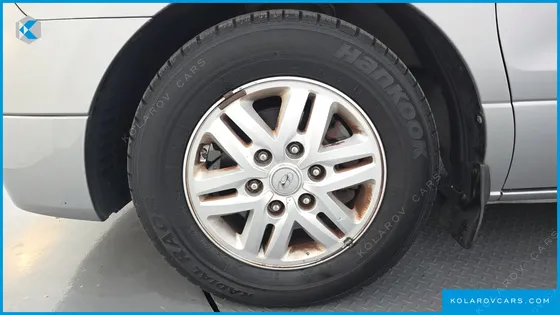 HYUNDAI STAREX 3-SEATER VAN