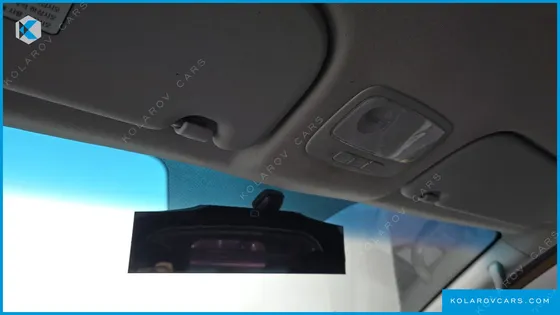 HYUNDAI STAREX 3-SEATER VAN