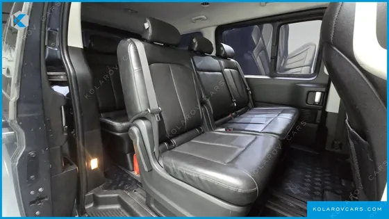 HYUNDAI STARIA TOURER 11-SEATER