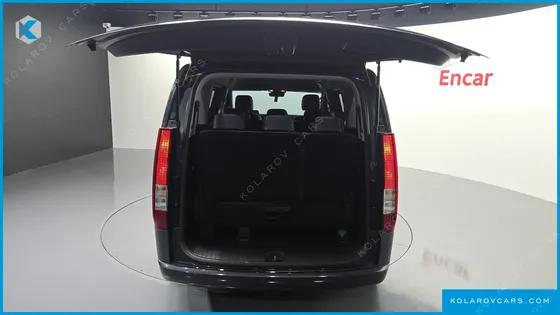 HYUNDAI STARIA TOURER 11-SEATER