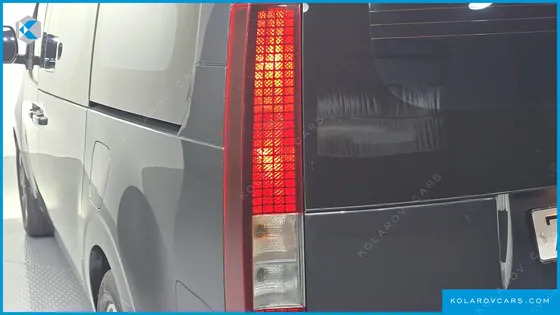 HYUNDAI STARIA TOURER 11-SEATER