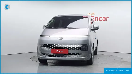 HYUNDAI STARIA CARGO 5-SEATER