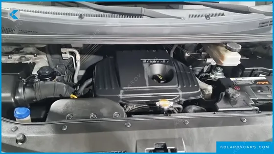 HYUNDAI STAREX 11-SEATER WAGON