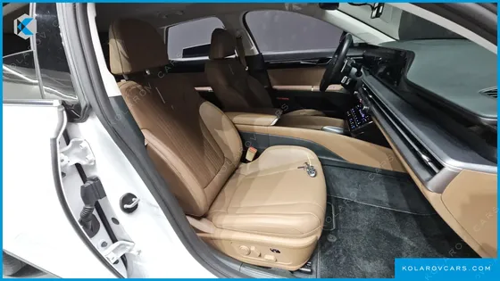 HYUNDAI GRANDEUR 2,5 GASOLINE 2WD