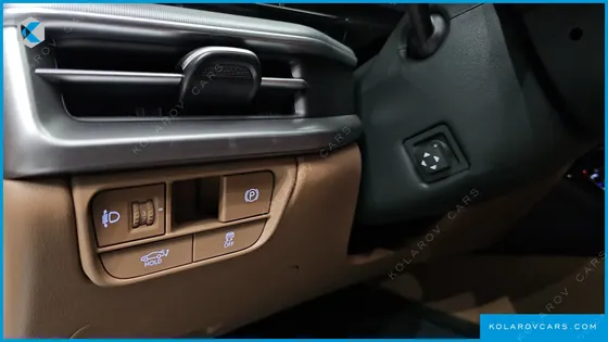 HYUNDAI GRANDEUR 2,5 GASOLINE 2WD