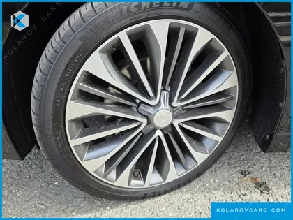 HYUNDAI GRANDEUR HG300 NOBLE
