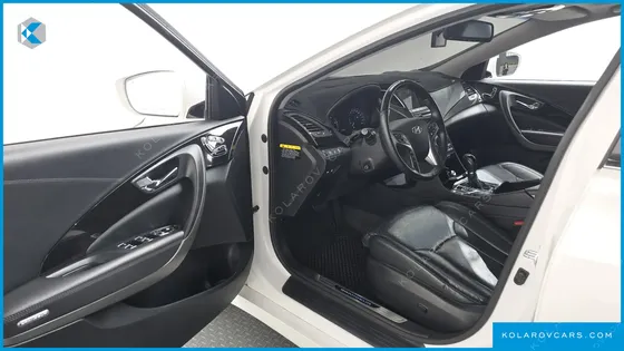 HYUNDAI GRANDEUR HG220 DIESEL PREMIUM