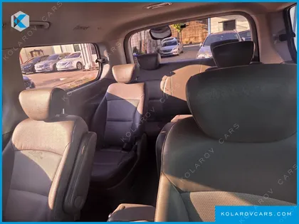 HYUNDAI STAREX 12-SEATER WAGON