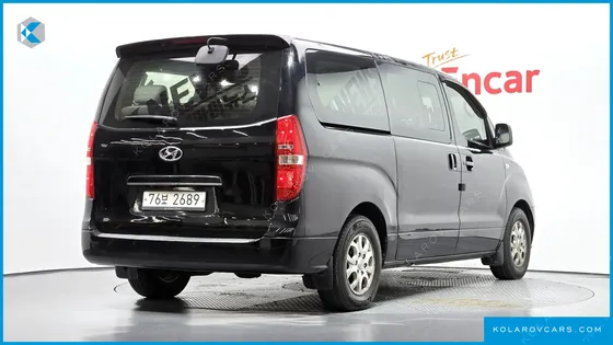 HYUNDAI STAREX 12-SEATER WAGON