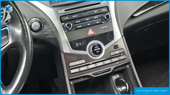 HYUNDAI GRANDEUR HG240 MODERN COLLECTION