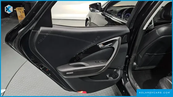 HYUNDAI GRANDEUR HG240 MODERN COLLECTION
