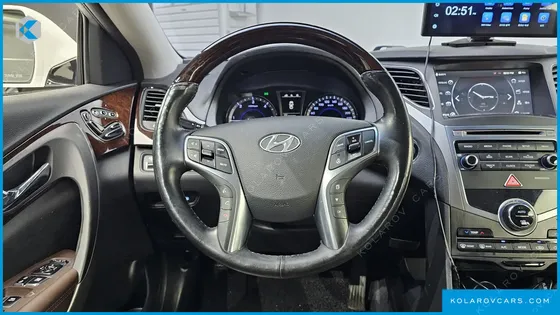 HYUNDAI GRANDEUR HG220 DIESEL MODERN