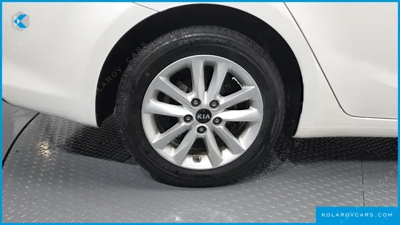KIA K3 TRENDY