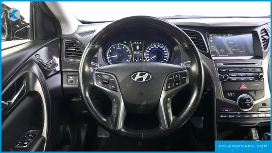 HYUNDAI GRANDEUR LPG HG300 MODERN