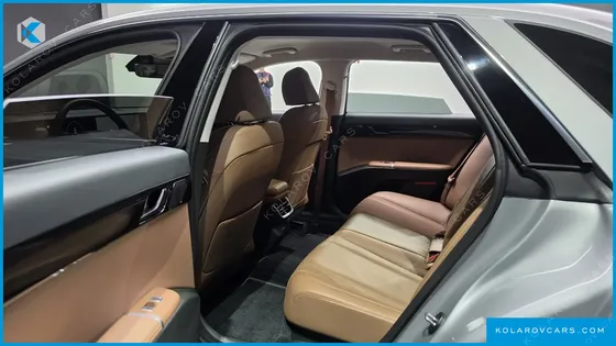HYUNDAI GRANDEUR 2,5 GASOLINE 2WD