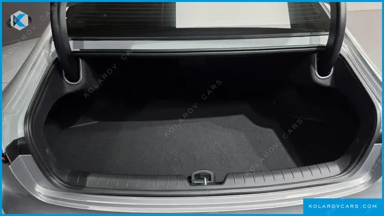 HYUNDAI GRANDEUR 2,5 GASOLINE 2WD