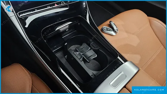 MERCEDES C-CLASS C300 4MATIC AVANTGARDE