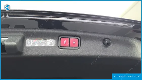 MERCEDES C-CLASS C200 AVANTGARDE