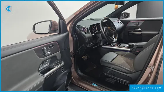 MERCEDES EQA EQA250