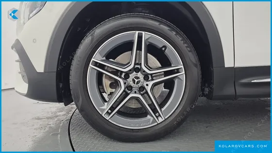 MERCEDES GLB-CLASS GLB250 4MATIC