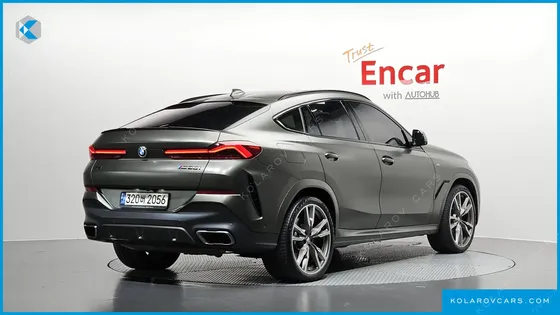 BMW X6 M50I