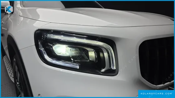 MERCEDES GLB-CLASS GLB220