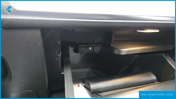 MERCEDES GLB-CLASS GLB220