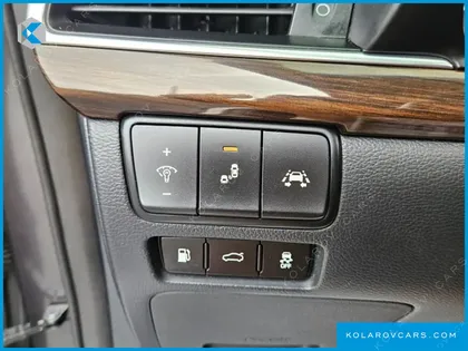 KIA K7 3.0 LPI  NOBLESSE(DISABLED)
