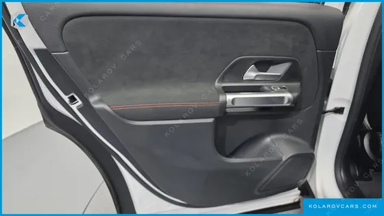 MERCEDES GLB-CLASS GLB250 4MATIC