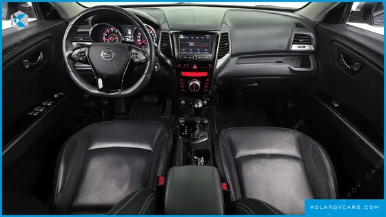 KGM - SSANGYONG TIVOLI LX 2WD