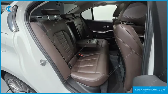 BMW 3 SERIES 320I LUXURY