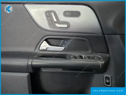 MERCEDES GLB-CLASS GLB200 D