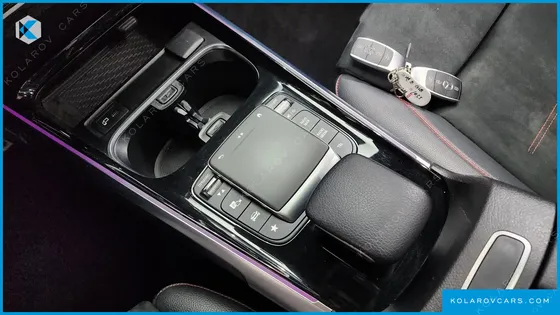MERCEDES GLB-CLASS GLB250 4MATIC