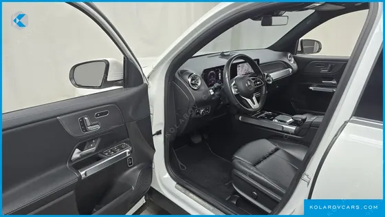 MERCEDES GLB-CLASS GLB220