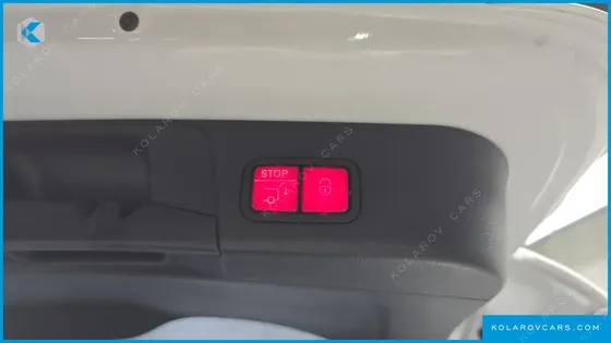 MERCEDES GLB-CLASS GLB220