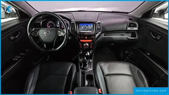 KGM - SSANGYONG TIVOLI LX 2WD