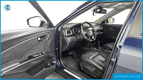 KGM - SSANGYONG TIVOLI LX 4WD