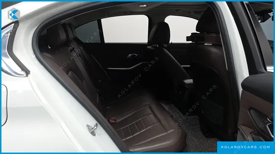 BMW 3 SERIES 330I XDRIVE LUXURY