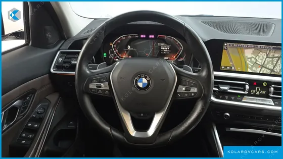 BMW 3 SERIES 330I XDRIVE LUXURY
